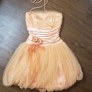 💜HP💜Vintage Jessica McClintock dress with tulle
